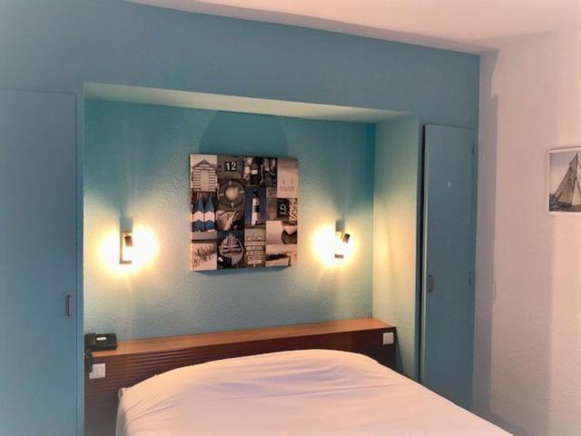 Hotel Le Progres Angers Esterno foto