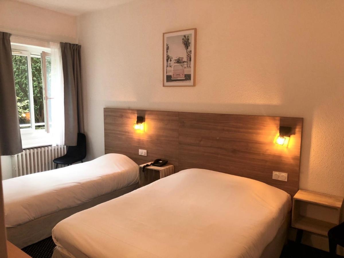 Hotel Le Progres Angers Esterno foto