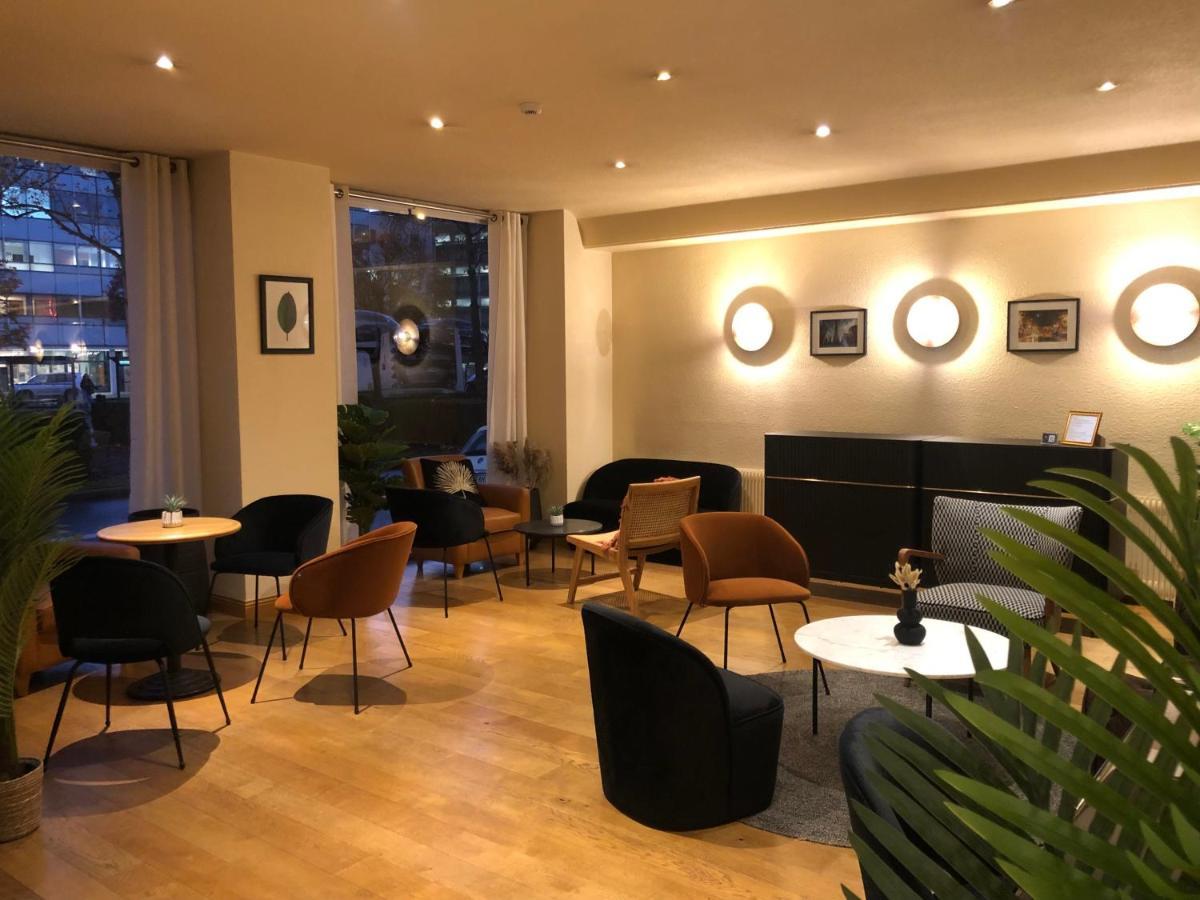 Hotel Le Progres Angers Esterno foto