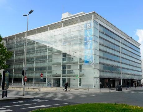 Hotel Le Progres Angers Esterno foto