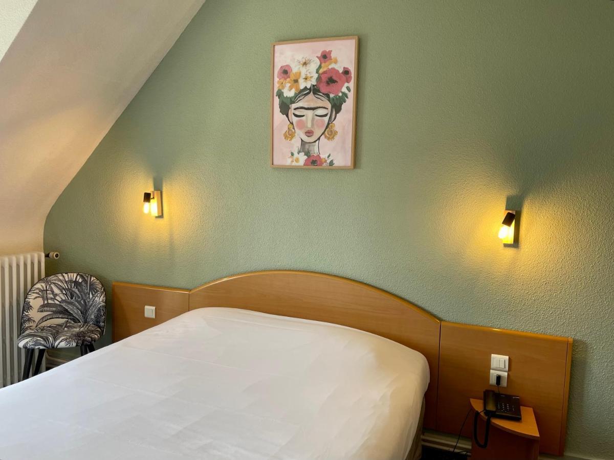 Hotel Le Progres Angers Esterno foto