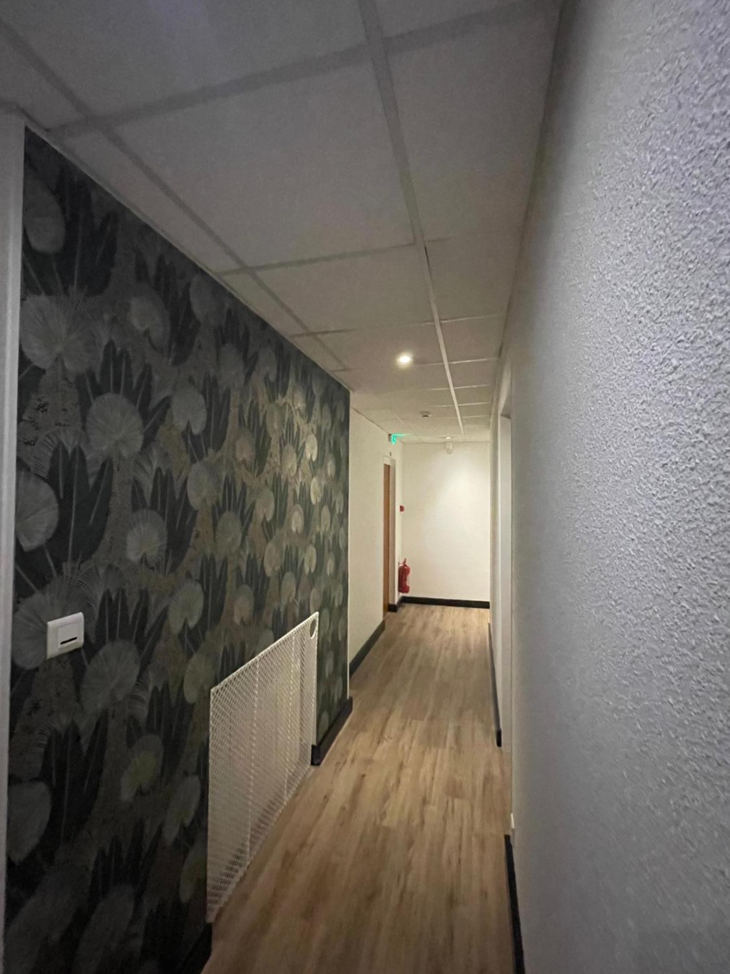 Hotel Le Progres Angers Esterno foto